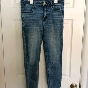 American Eagle High Rise Jeans